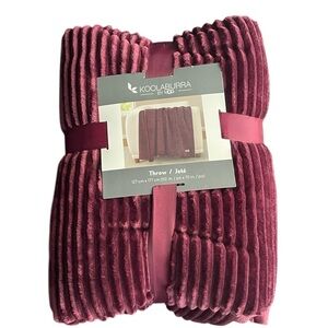 Koolaburra by UGG - Throw Blanket